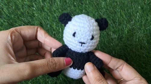 How To Crochet Amigurumi Panda 3