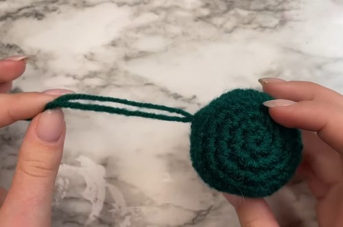 How To Crochet Beginners Cat Toy 3