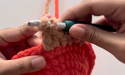 How To Crochet Pumpkin Pie Turtle 1