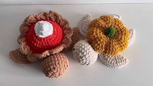 How To Crochet Pumpkin Pie Turtle 3