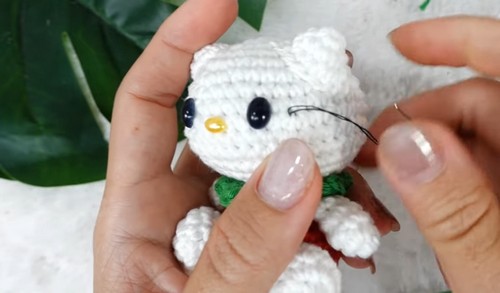 How To Crochet Hello Kitty Mini Doll 2