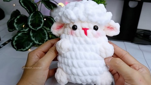 How To Crochet Fluffy Sheep Amigurumi 3