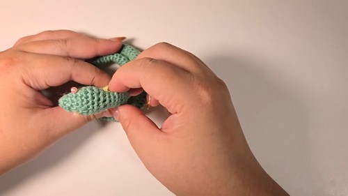 How To Crochet Snake Keychain 1