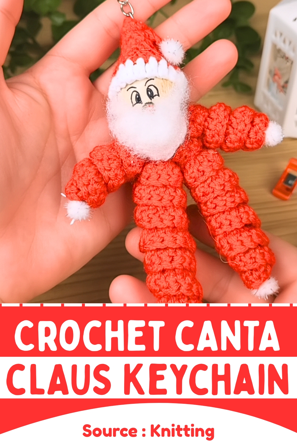 Crochet Canta Claus Keychain