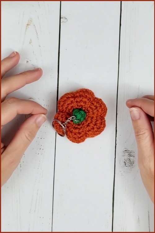 _Crochet Pumpkin Keychain 4