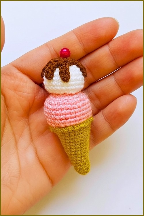 Crochet Amigurumi Ice Cream 4