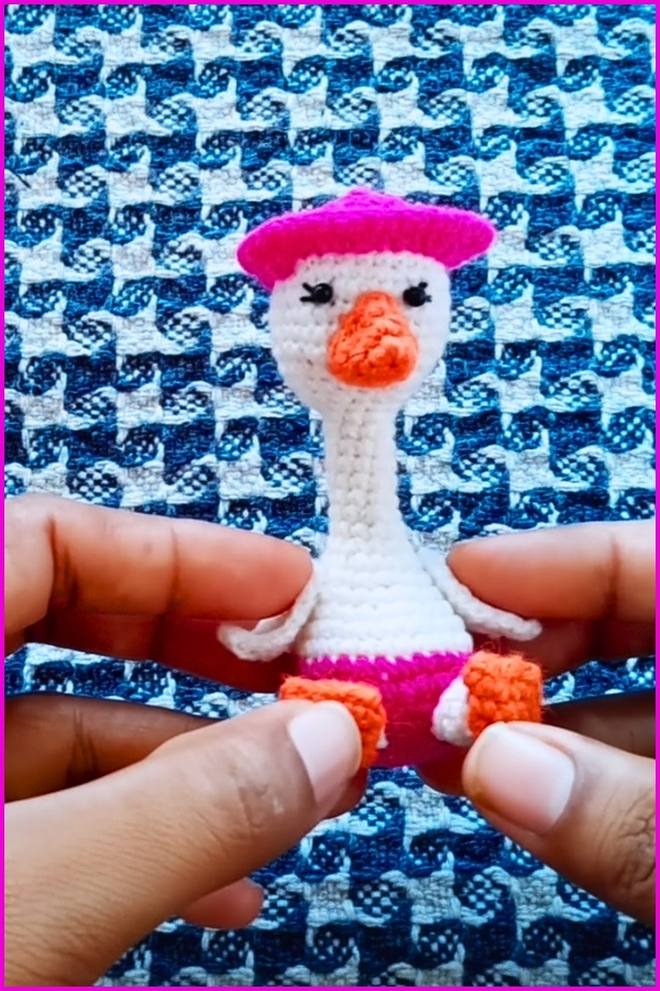 Crochet Duck Plushie Amigurumi 4