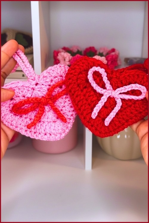 _Crochet Heart Shaped Pouch 4