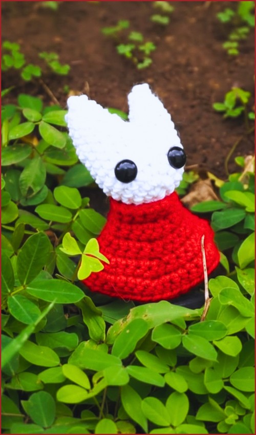 Crochet Hornet Amigurumi 4