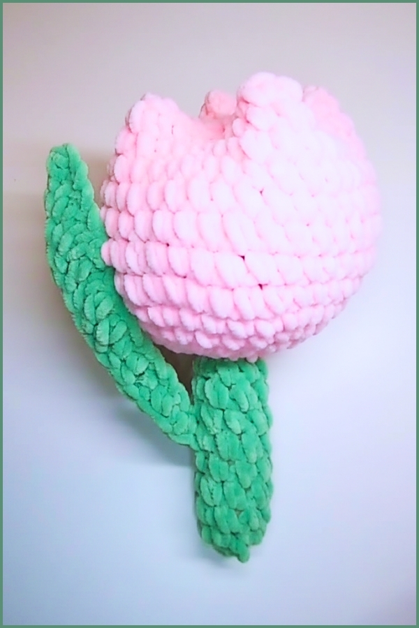 _Crochet Large Fluffy Tulip Amigurumi 4
