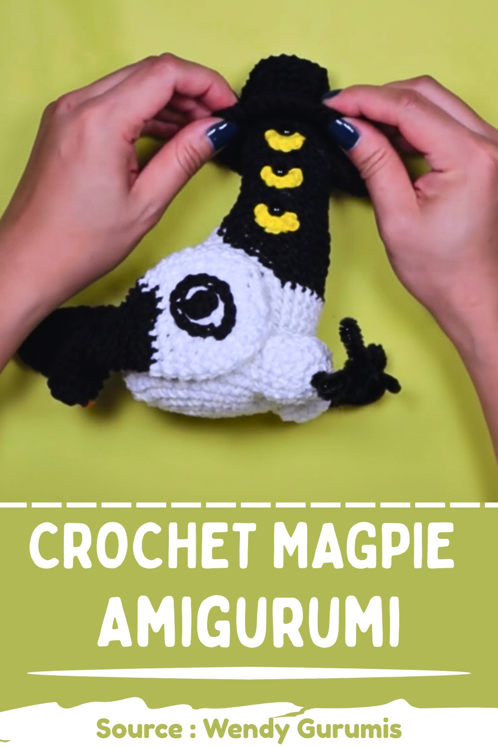 Crochet Magpie Amigurumi