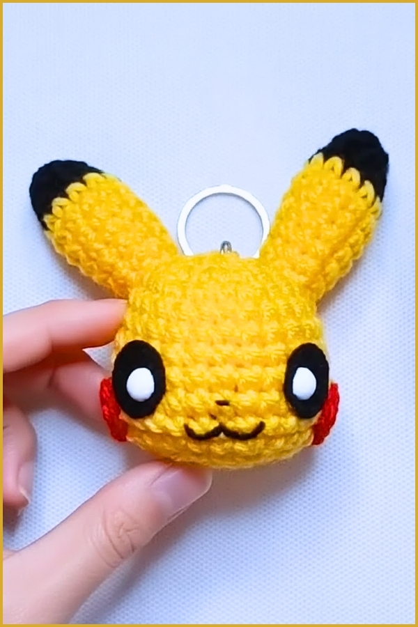 Crochet Pikachu Keychain Amigurumi 4