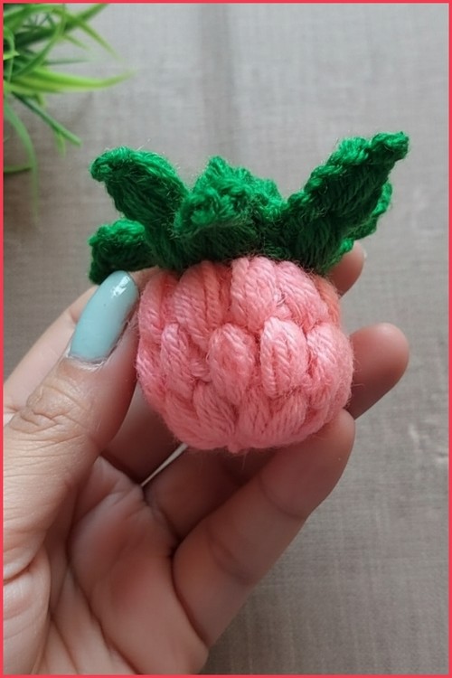 _Crochet Pineapple Keychain Amigurumi 4