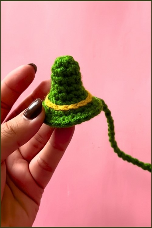 Crochet Witch Hat Bookmark 4