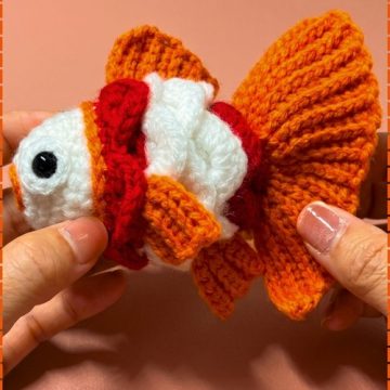 Crochet 3D Goldfish Tail 5