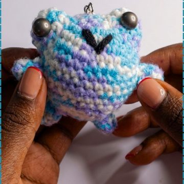 Crochet Frog Keychain 5